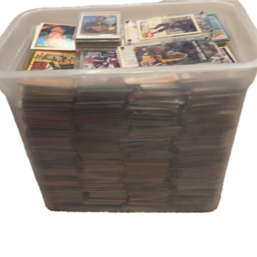 Vintage Retro Bundle Lot of 200 Trading Cards Collectible Sports Cards. - Picture 2 of 9